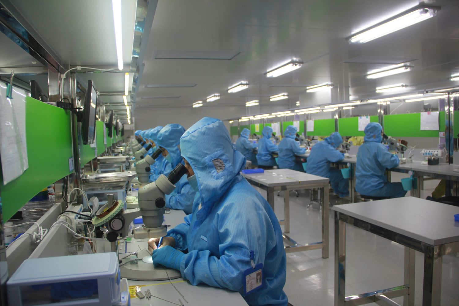 Vietnam Aims to Become Pharmaceutical Hub